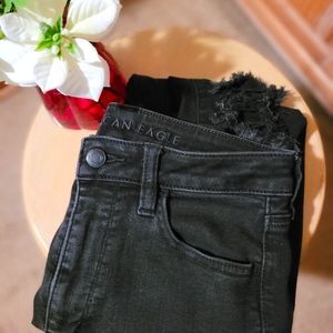 Great condition high waisted AE jegging jeans